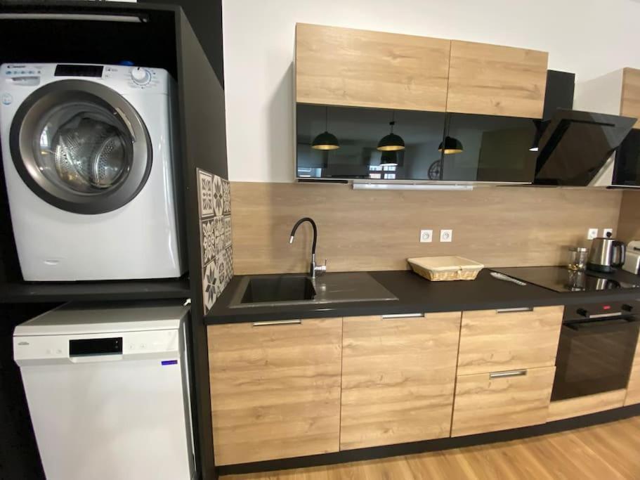 Appartement Paul Riquet Avec Place De Parking Beziers Luaran gambar